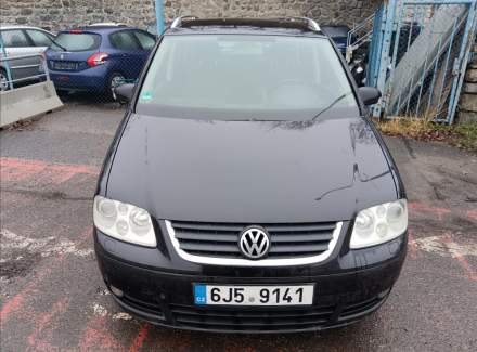 Volkswagen - Touran