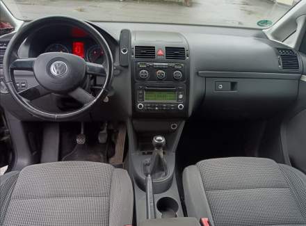 Volkswagen - Touran