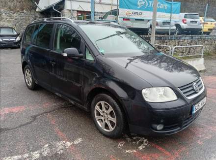 Volkswagen - Touran