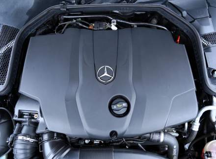 Mercedes-Benz - C-class