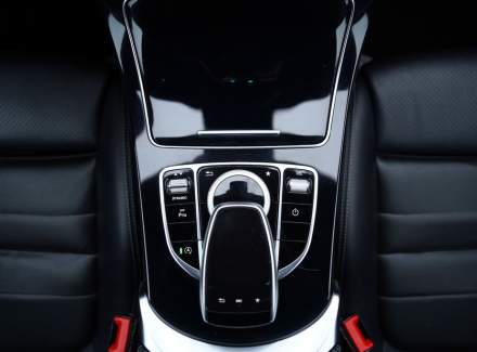 Mercedes-Benz - C-class