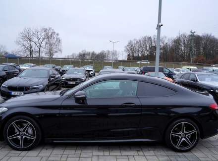 Mercedes-Benz - C-class