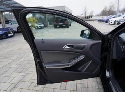 Mercedes-Benz - A-class