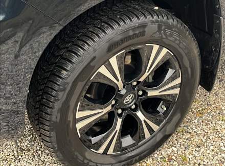 Toyota - Land Cruiser