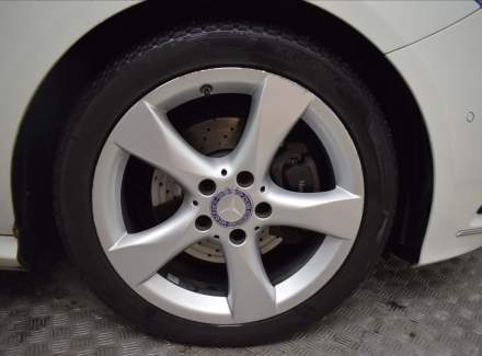 Mercedes-Benz - B-class