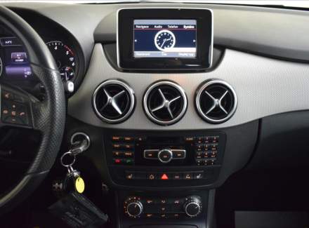 Mercedes-Benz - B-class