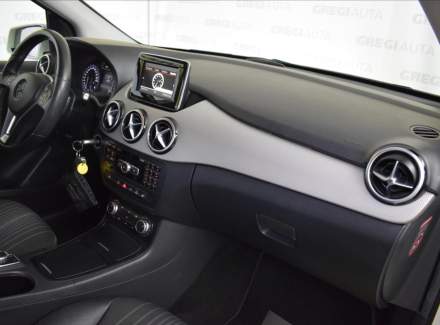 Mercedes-Benz - B-class