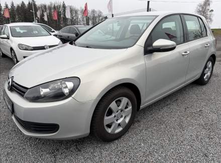 Volkswagen - Golf