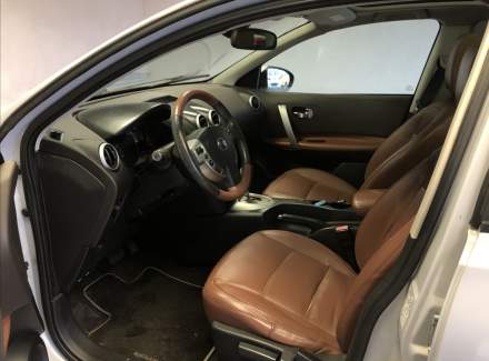 Nissan - Qashqai