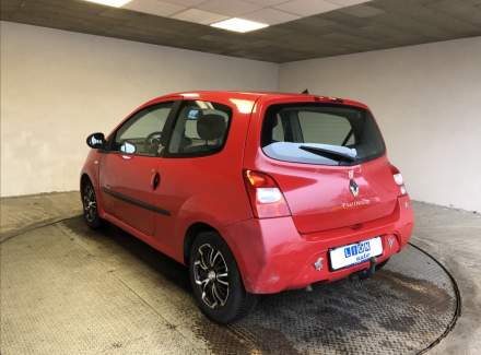 Renault - Twingo