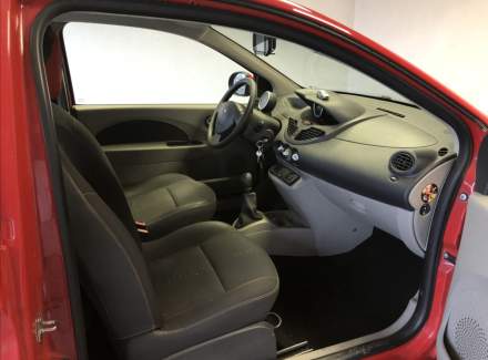 Renault - Twingo