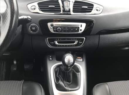 Renault - Scenic