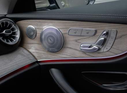 Mercedes-Benz - E-class