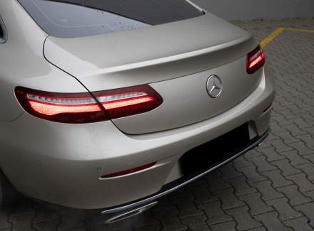 Mercedes-Benz - E-class