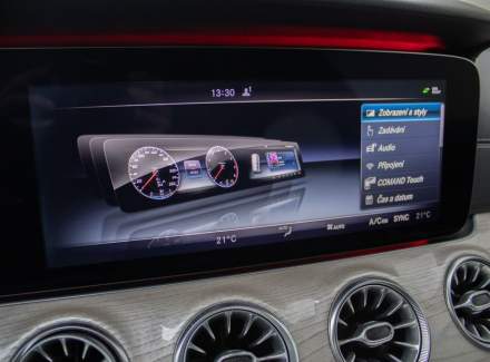 Mercedes-Benz - E-class