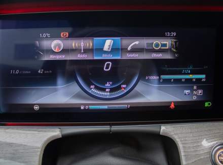 Mercedes-Benz - E-class