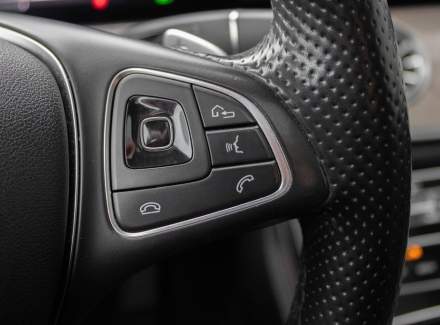 Mercedes-Benz - E-class