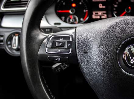 Volkswagen - Passat CC