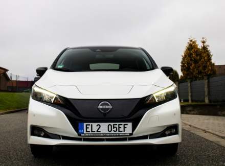 Nissan - Leaf