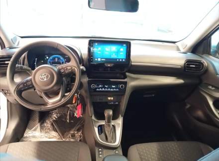 Toyota - Yaris Cross