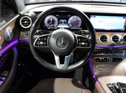 Mercedes-Benz - E-class