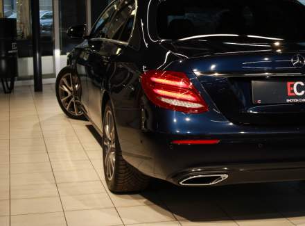 Mercedes-Benz - E-class