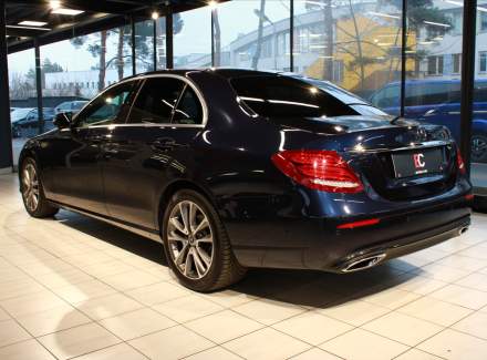 Mercedes-Benz - E-class