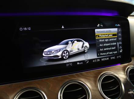 Mercedes-Benz - E-class