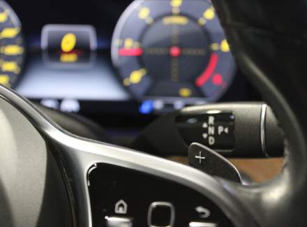 Mercedes-Benz - E-class