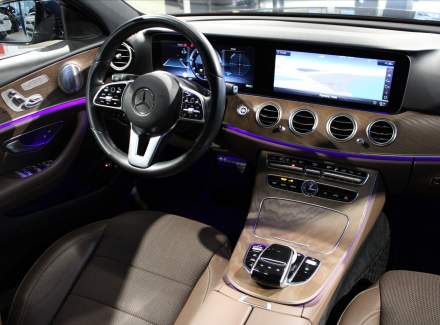 Mercedes-Benz - E-class