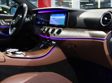 Mercedes-Benz - E-class