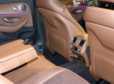 Mercedes-Benz - E-class