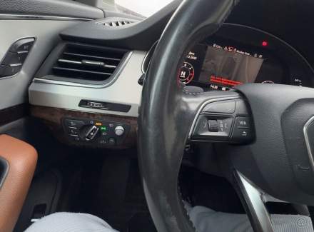 Audi - Q7