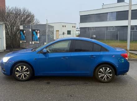Chevrolet - Cruze
