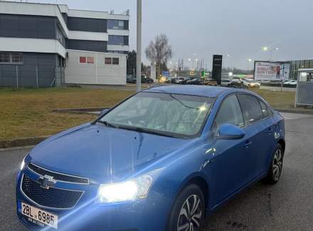 Chevrolet - Cruze