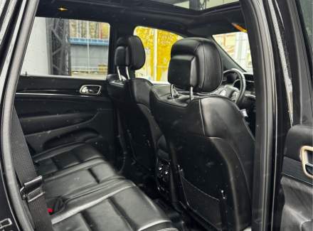 Jeep - Grand Cherokee