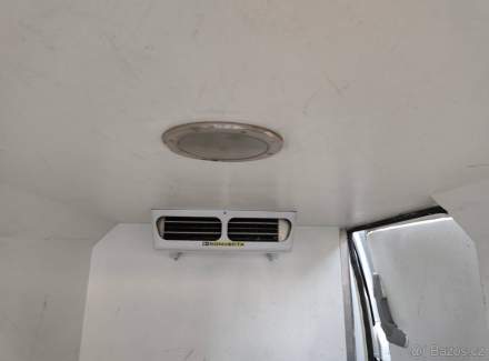 Mercedes-Benz - Vito