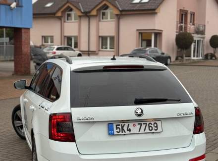 Škoda - Octavia