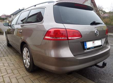 Volkswagen - Passat
