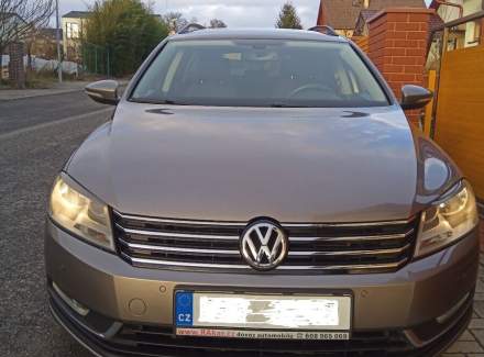 Volkswagen - Passat