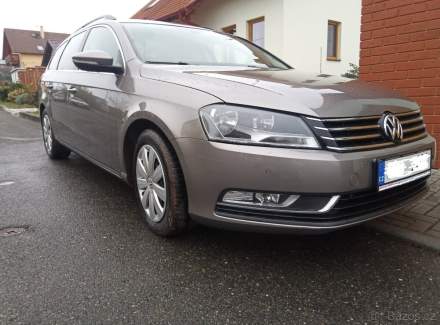 Volkswagen - Passat