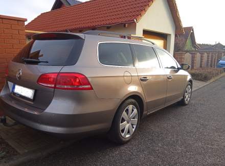 Volkswagen - Passat