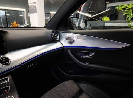 Mercedes-Benz - E-class