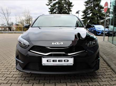 Kia - Cee'd