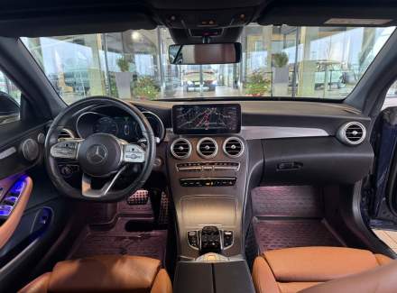 Mercedes-Benz - C-class