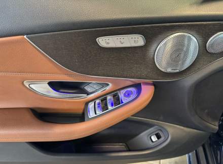 Mercedes-Benz - C-class