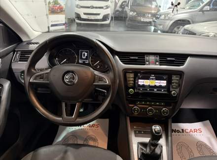 Škoda - Octavia