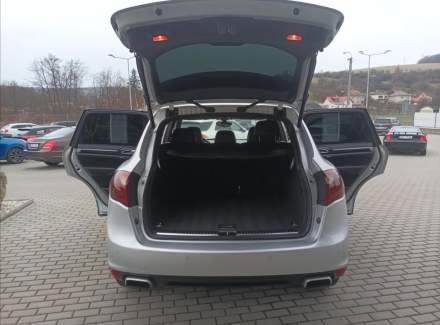 Porsche - Cayenne