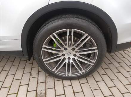 Porsche - Cayenne
