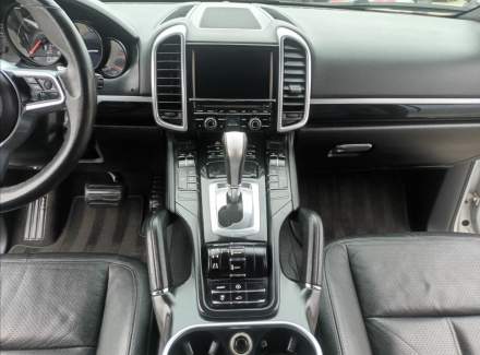 Porsche - Cayenne